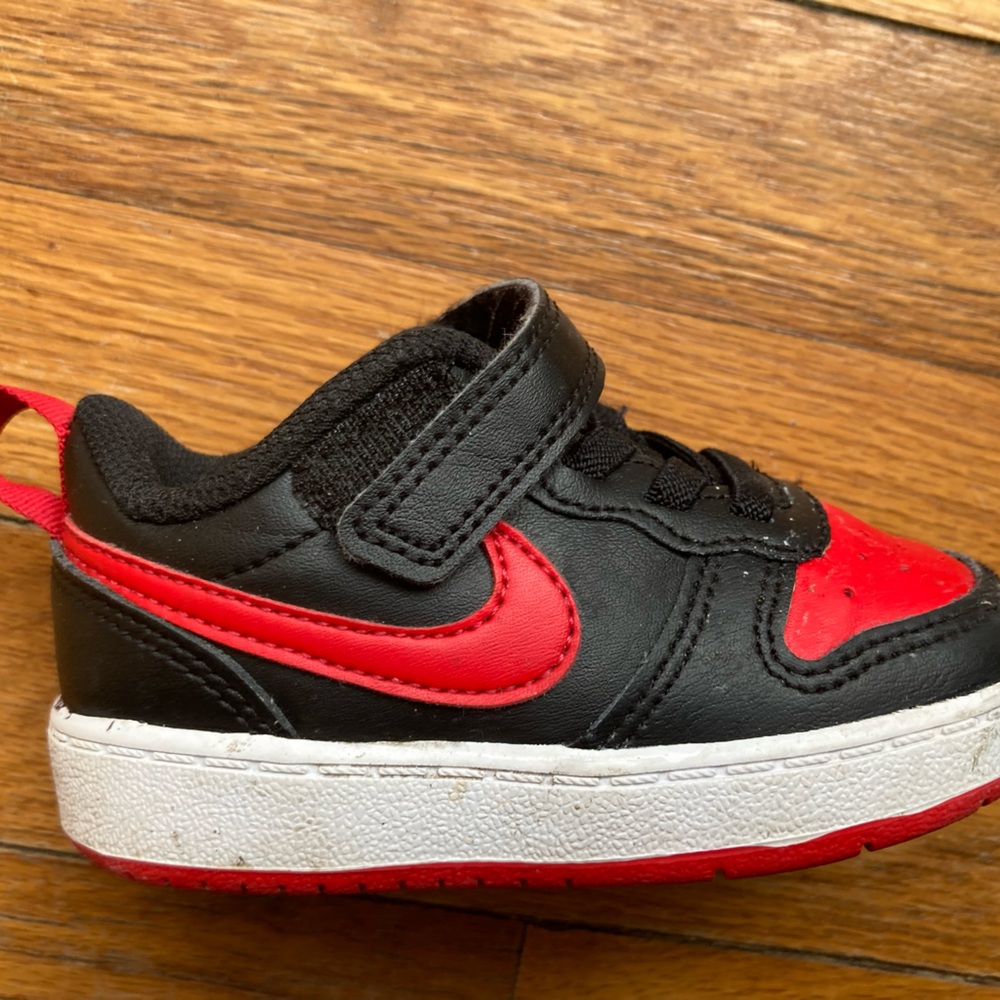 Toddler Size 6 Nike Court Borough Low 2 Shoes
